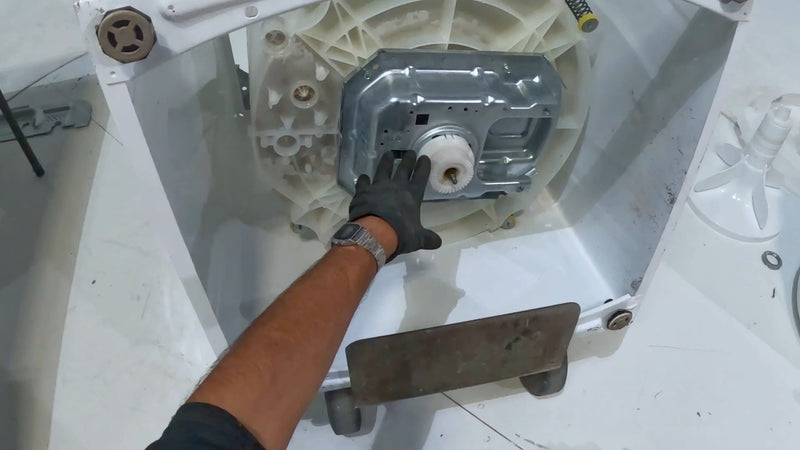 The Drive System (Splutch & Actuator)