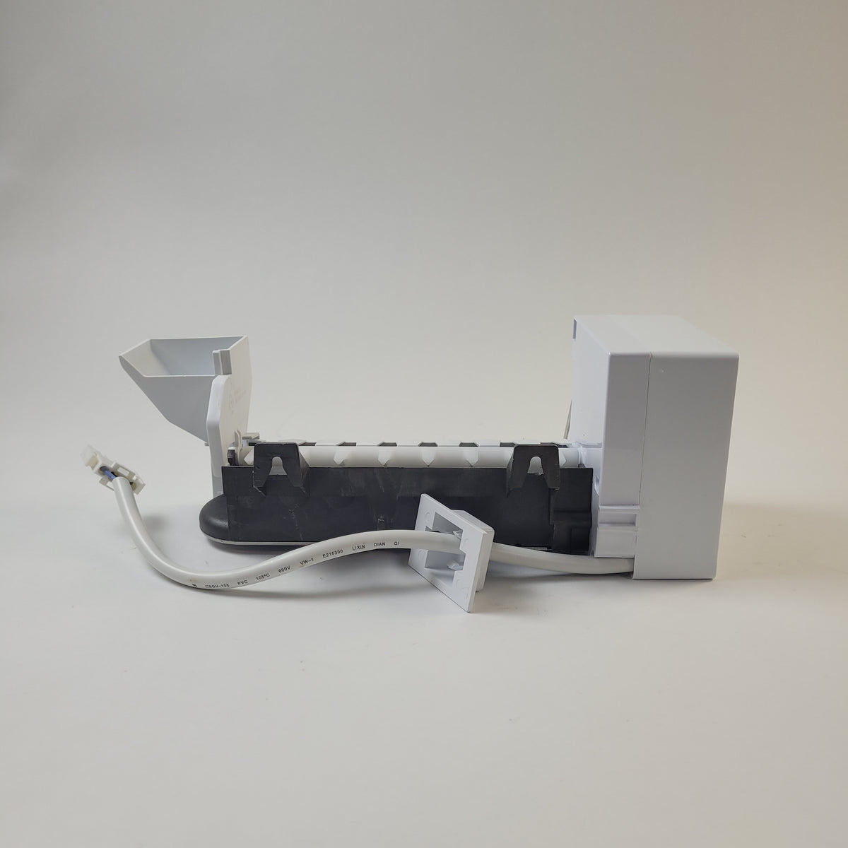Kenmore Refrigerator & Freezer Ice Makers DA000033502