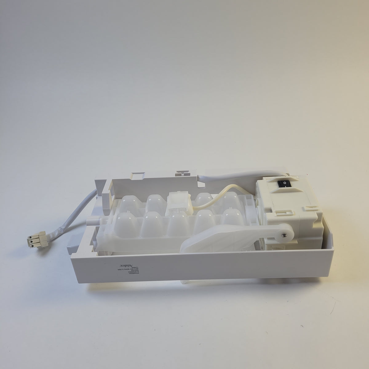 Frigidaire Refrigerator & Freezer Ice Makers 5304532555