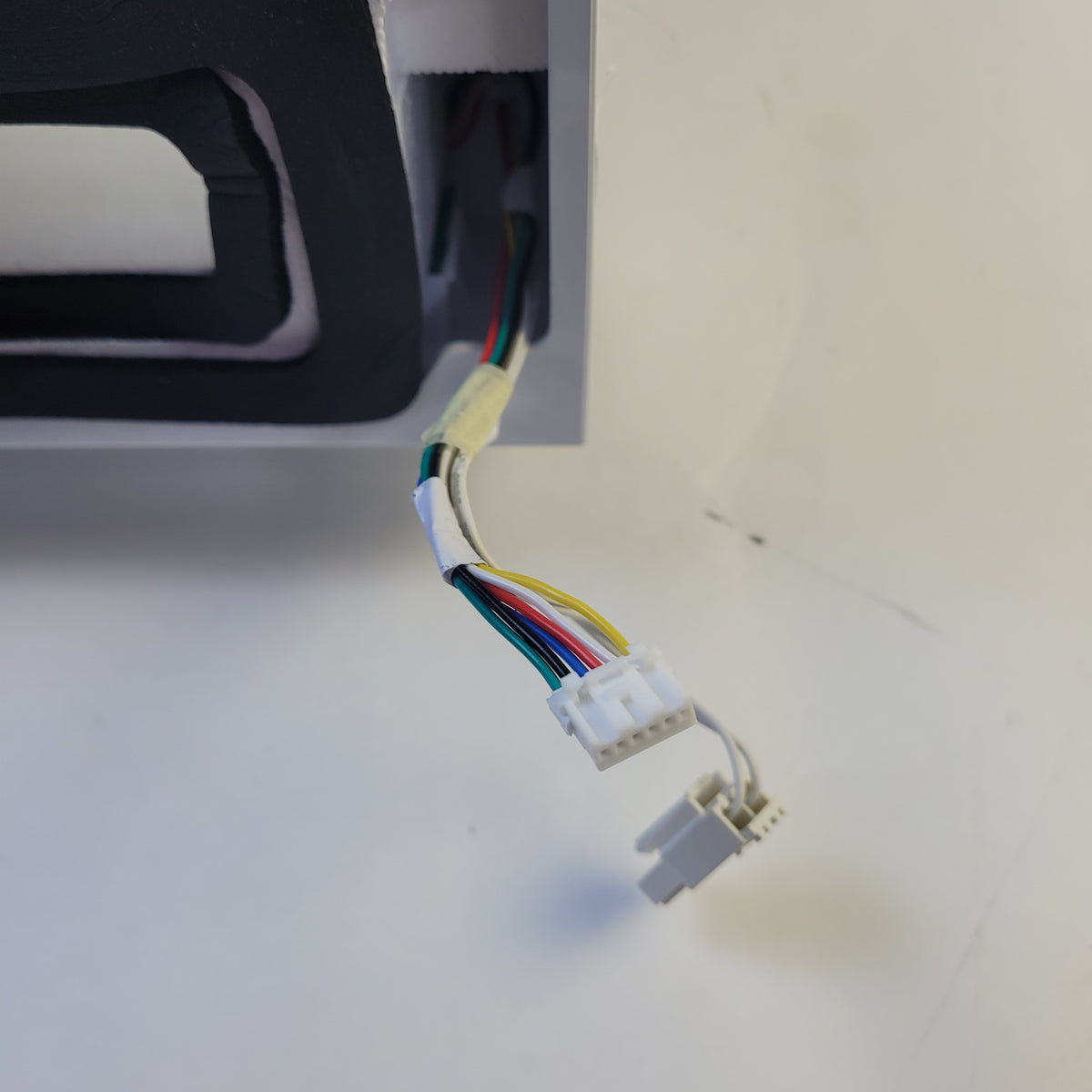 Frigidaire Refrigerator & Freezer Misc. Parts 5304454733