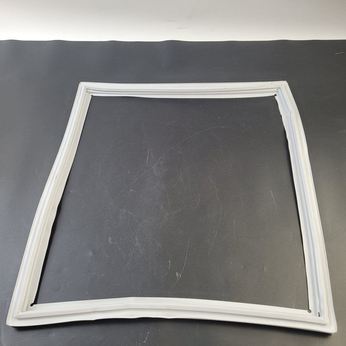 Midea Refrigerator & Freezer Door Gaskets 12131000015703