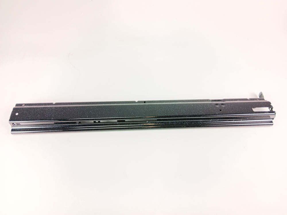 Whirlpool Range Door Trim Pieces W11620488