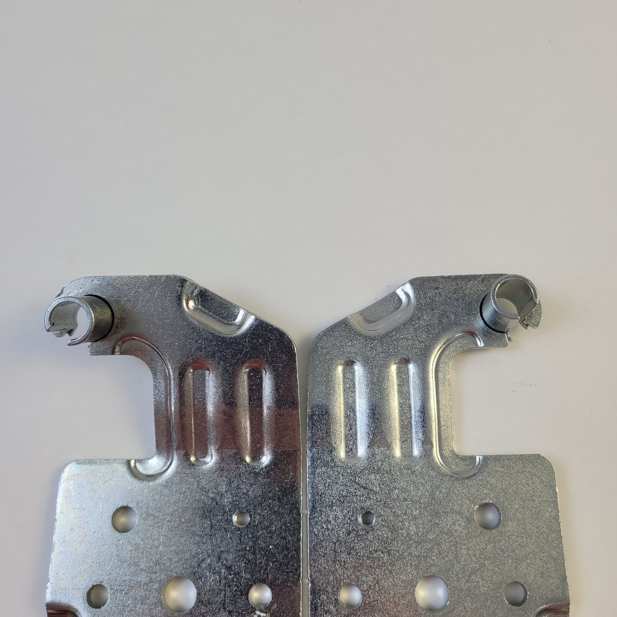 Frigidaire Refrigerator & Freezer Hinges 5304513762