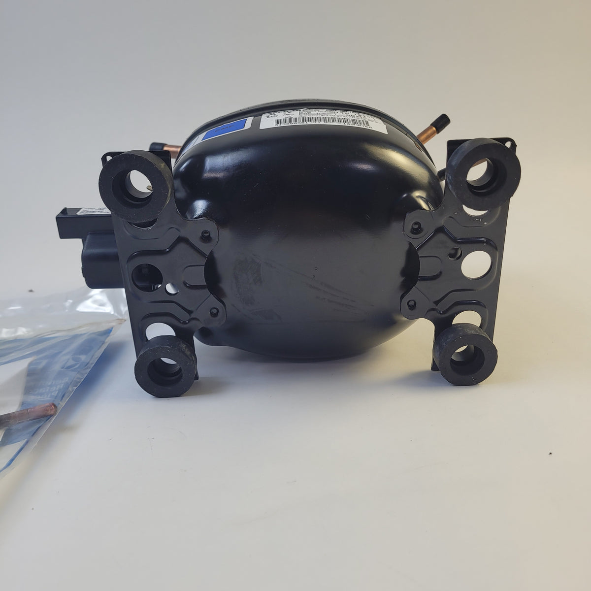Electrolux Refrigerator & Freezer Compressors 5304507765