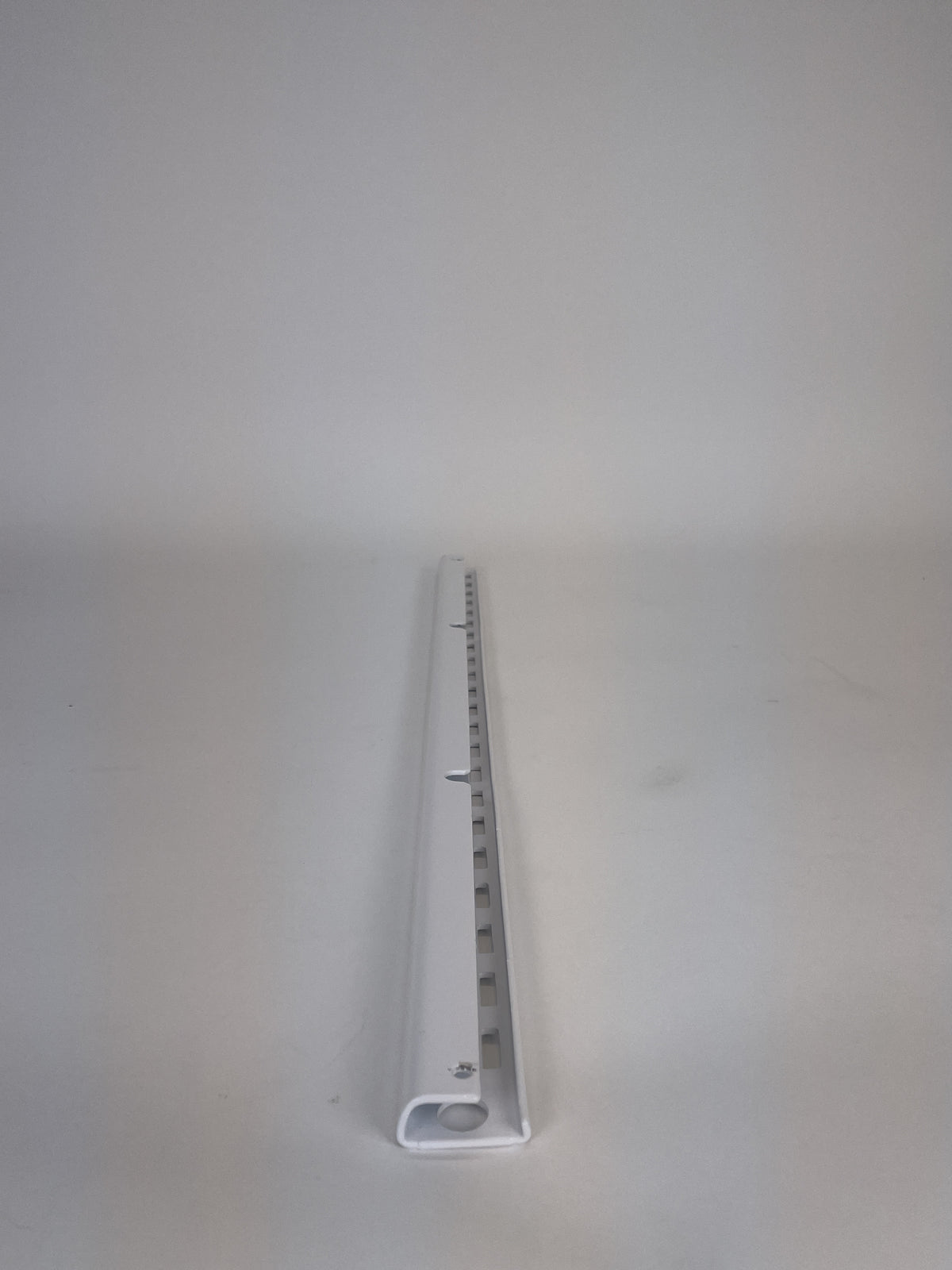 Frigidaire Refrigerator & Freezer Misc. Parts 242122101