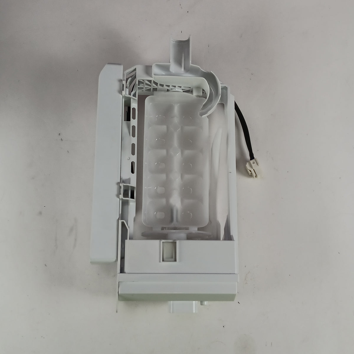 Electrolux Refrigerator & Freezer Ice Makers IM117000