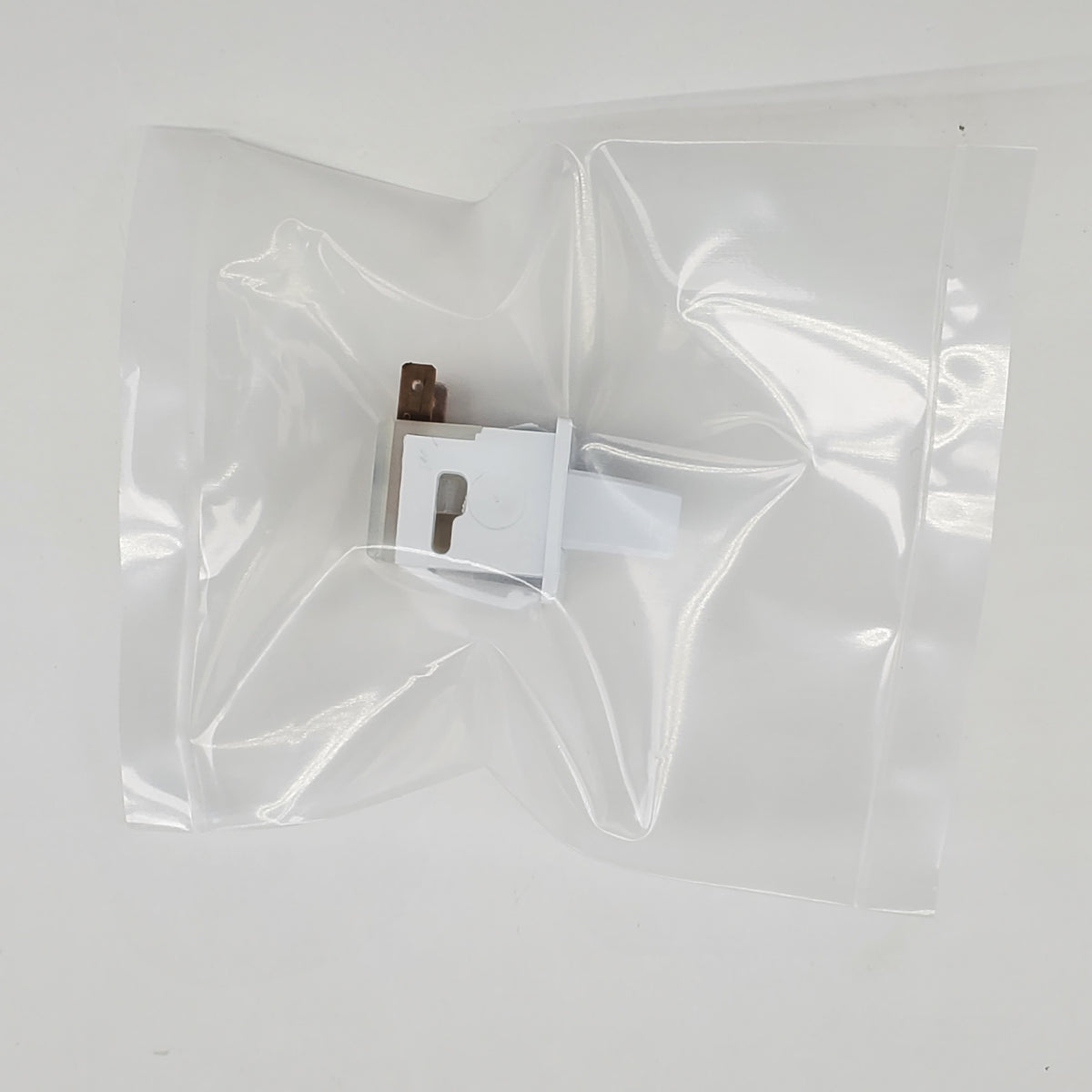Frigidaire Refrigerator & Freezer Switches 5304520495