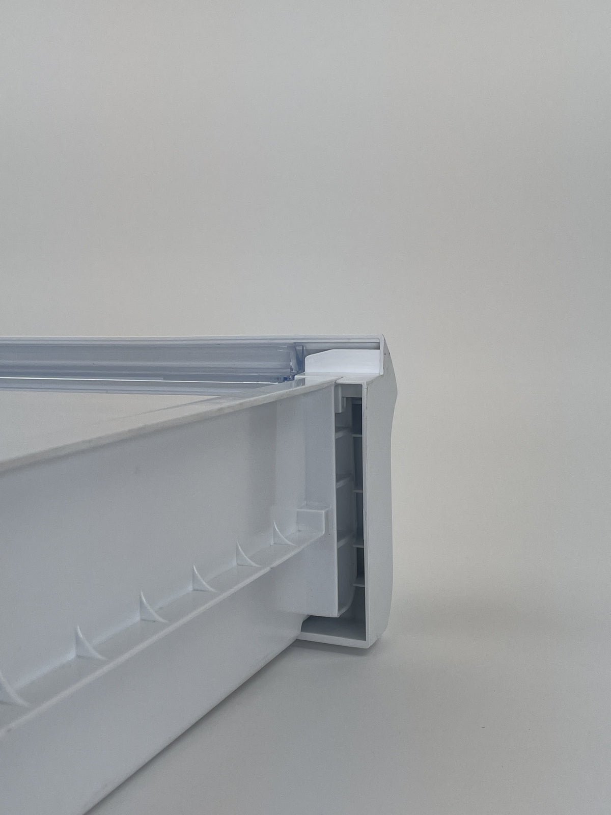 Frigidaire Refrigerator & Freezer Drawers / Crisper Drawers 242096814
