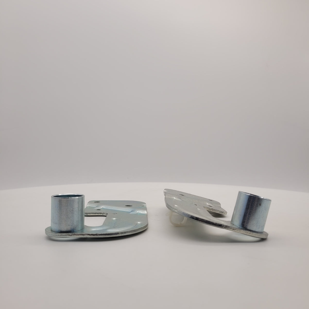 Electrolux Refrigerator & Freezer Hinges 5304525957