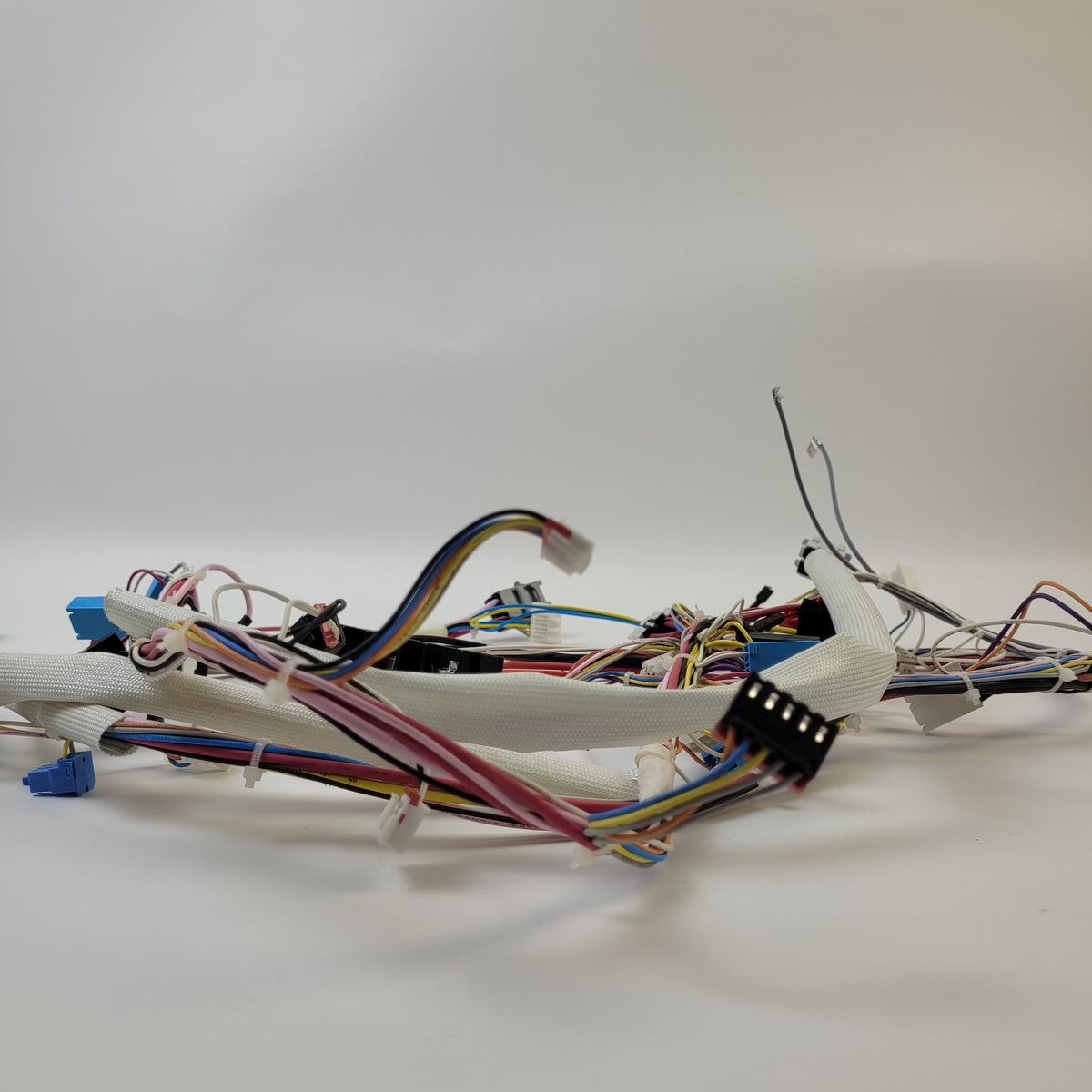 LG Range Wiring Harnesses EAD65882001