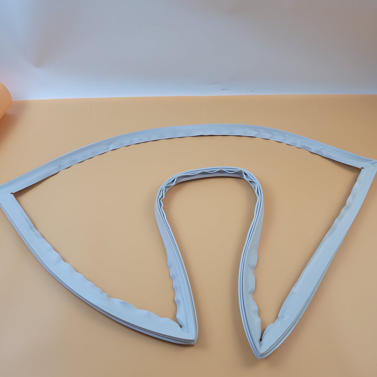 Midea Refrigerator & Freezer Door Gaskets 12131000015702