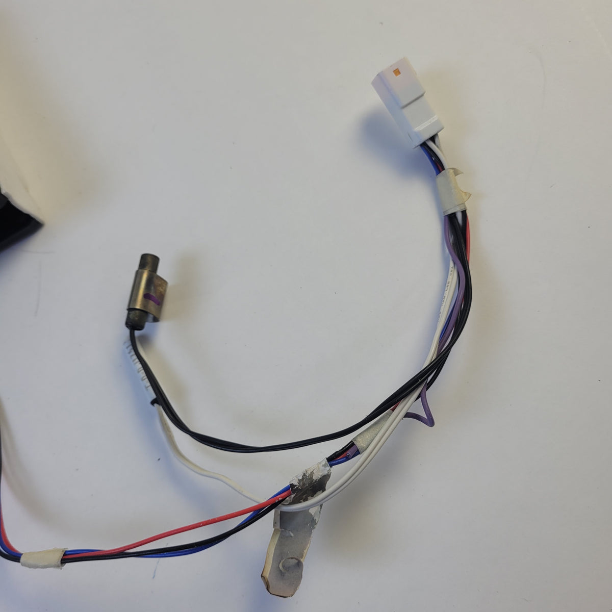 Whirlpool Refrigerator & Freezer Misc. Parts W11033168