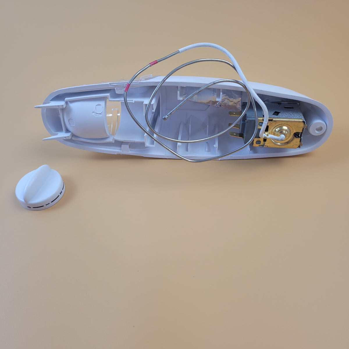 Danby Refrigerator & Freezer Misc. Parts 2400200005