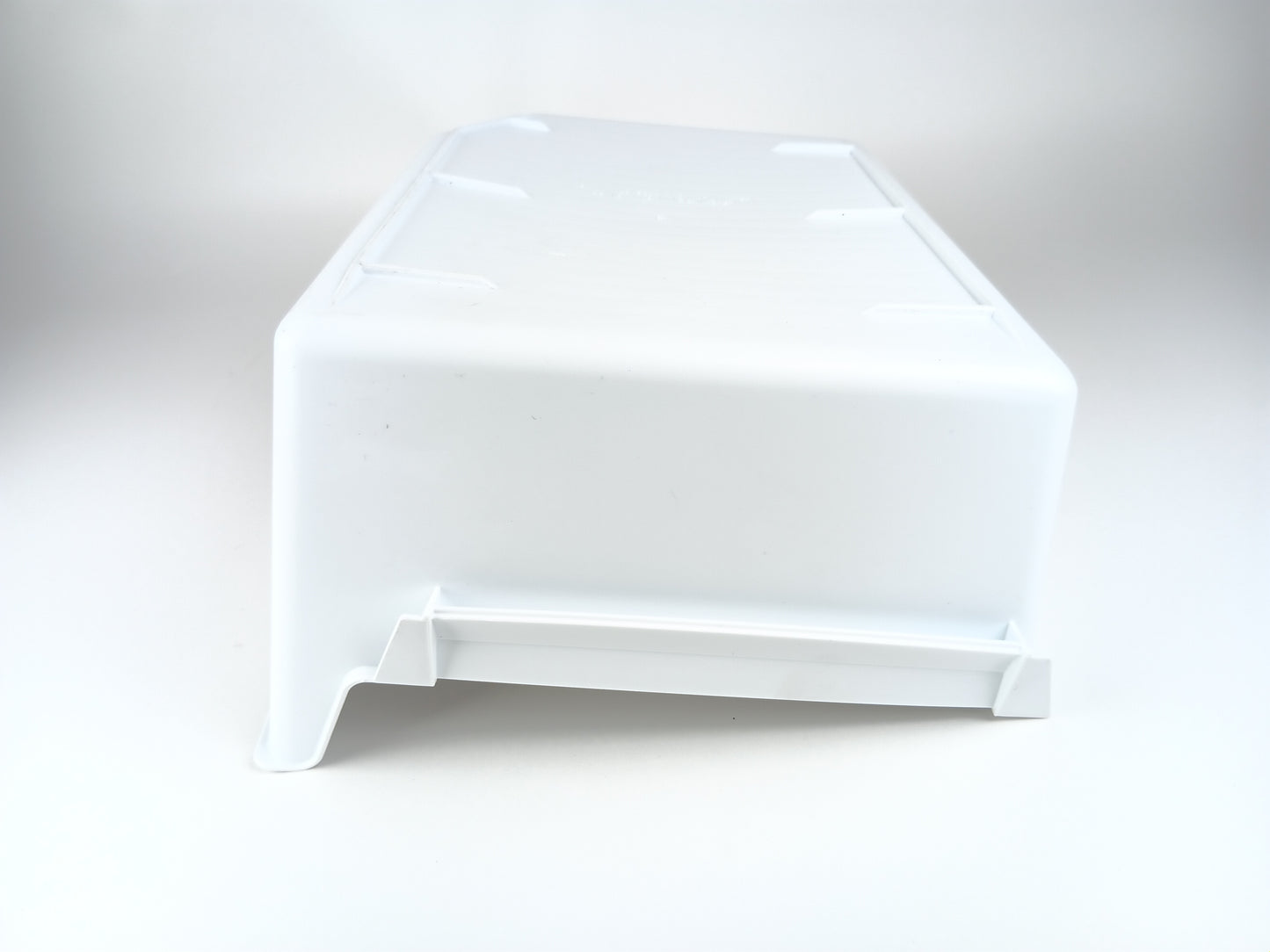 Whirlpool Refrigerator & Freezer Ice Bins / Ice Containers  W11625904