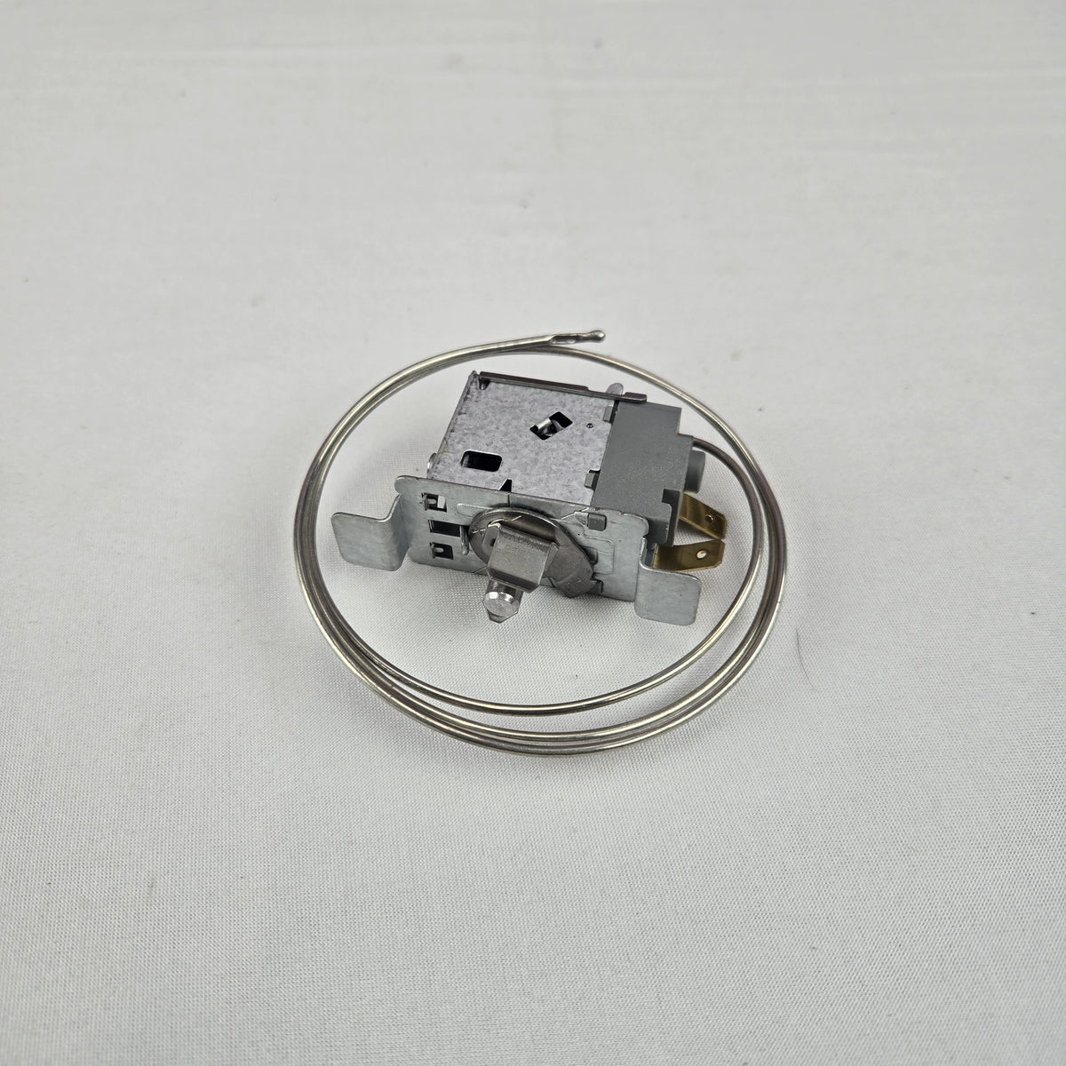 Frigidaire Refrigerator & Freezer Misc. Parts 241537104