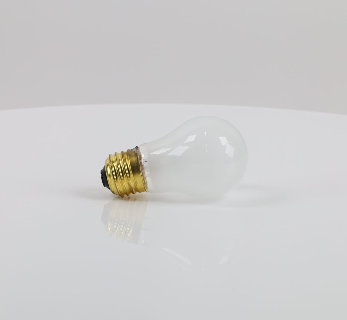 Whirlpool Refrigerator & Freezer Light Bulbs / LEDs 8009