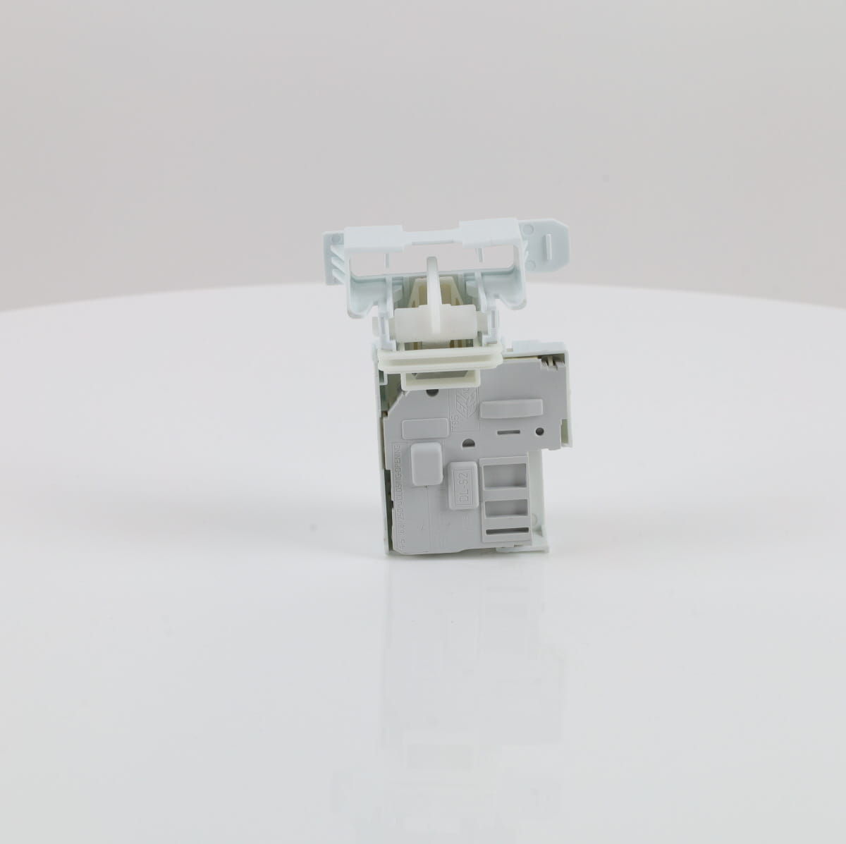 Electrolux Dishwasher Latches / Locks / Strikes 137353300