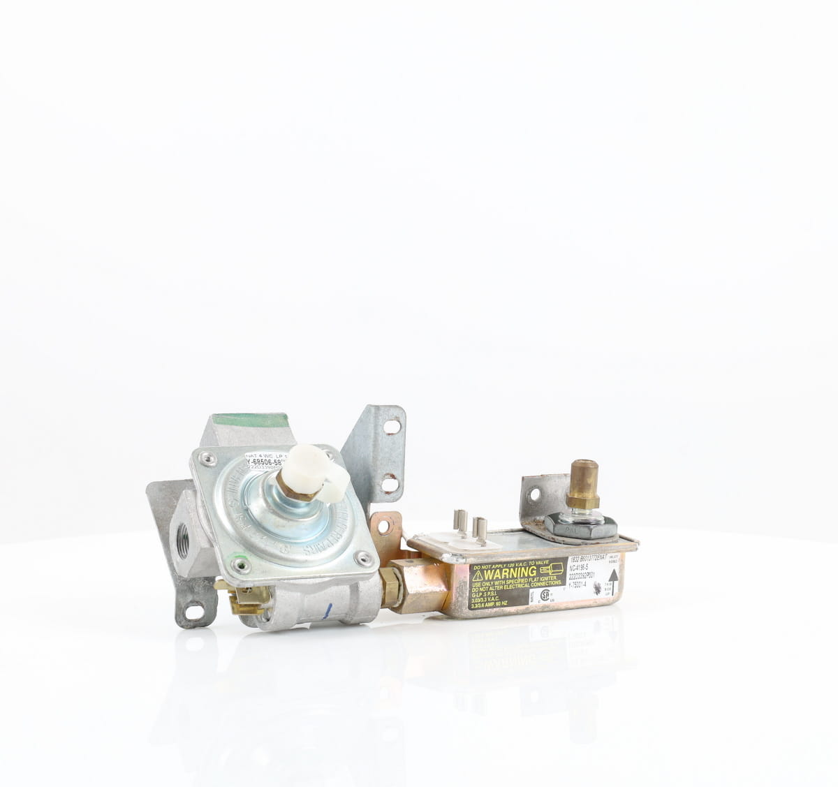 GE Range Valves  WB19K10044