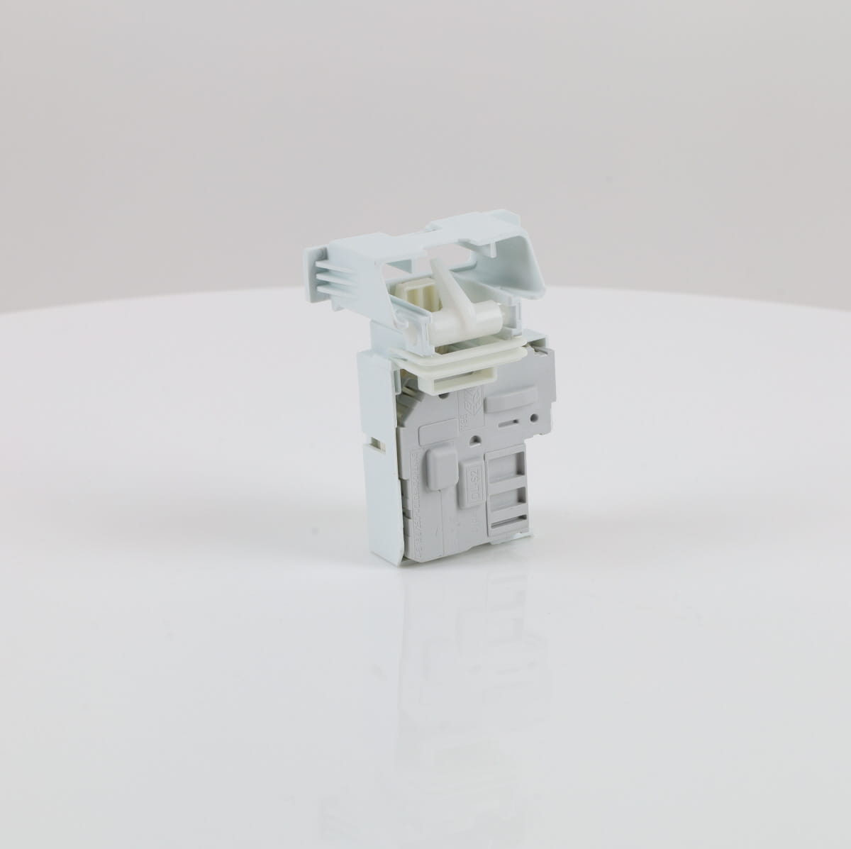 Electrolux Dishwasher Latches / Locks / Strikes 137353300