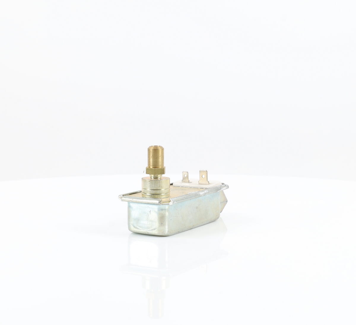 Electrolux Range Valves  3203459