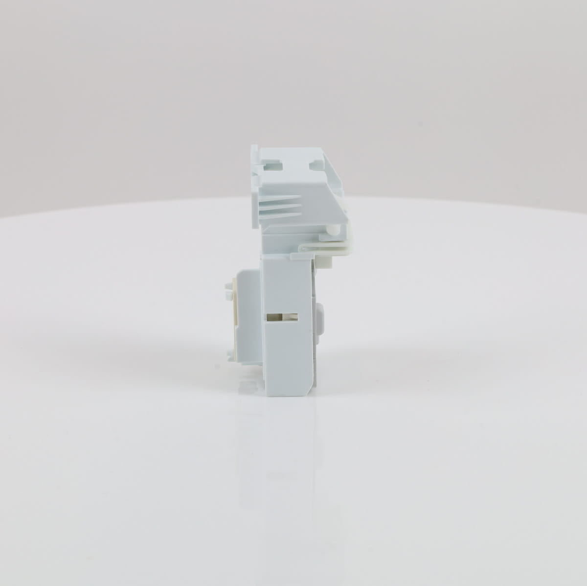 Electrolux Dishwasher Latches / Locks / Strikes 137353300
