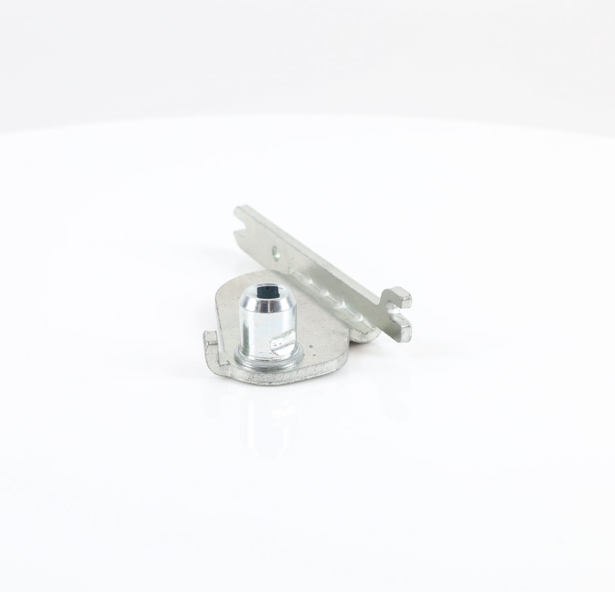 Frigidaire Refrigerator & Freezer Hinges 5304508044