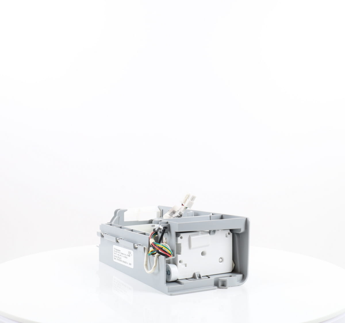 Whirlpool Refrigerator & Freezer Ice Makers W11557001