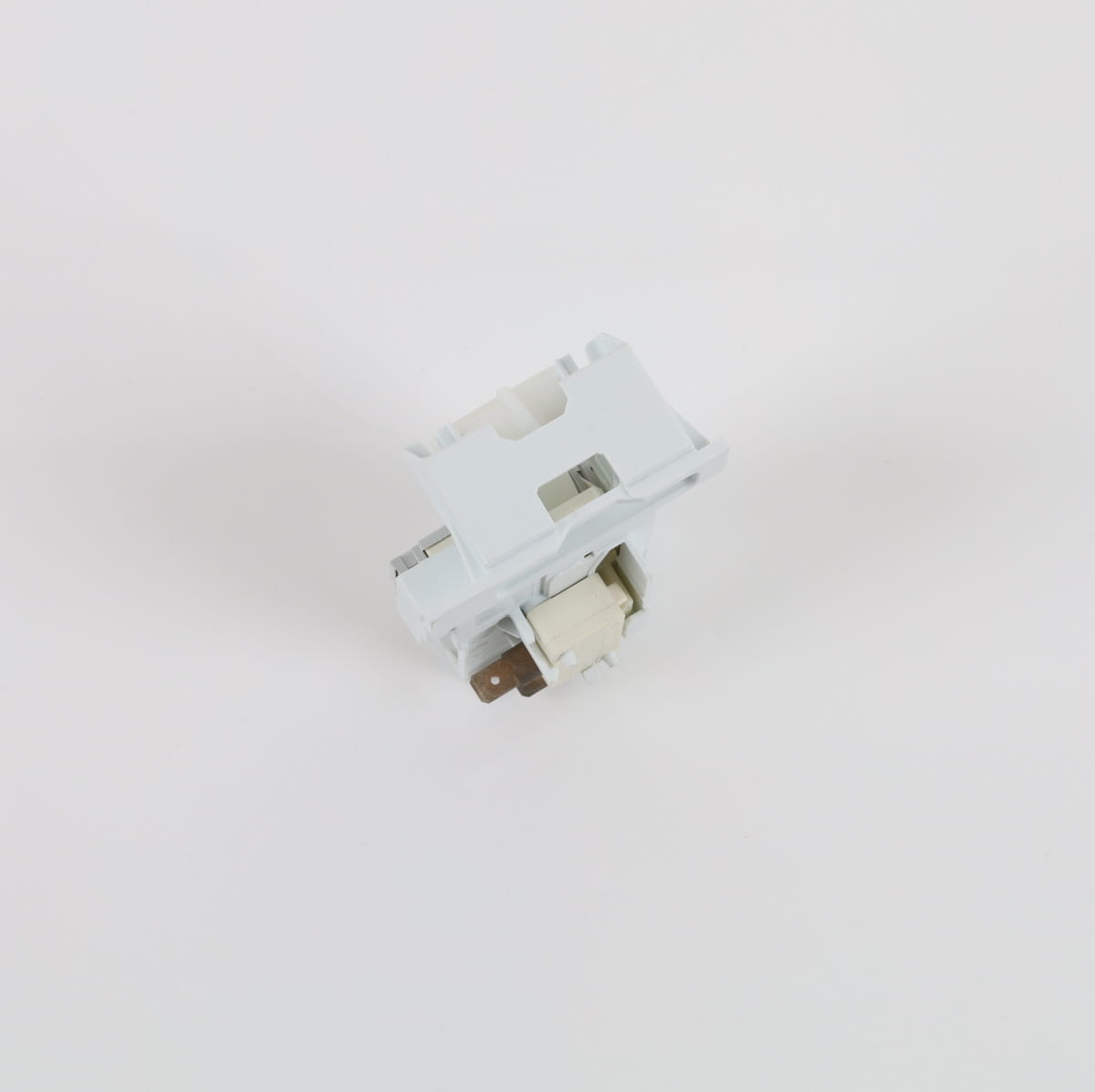 Electrolux Dishwasher Latches / Locks / Strikes 137353300