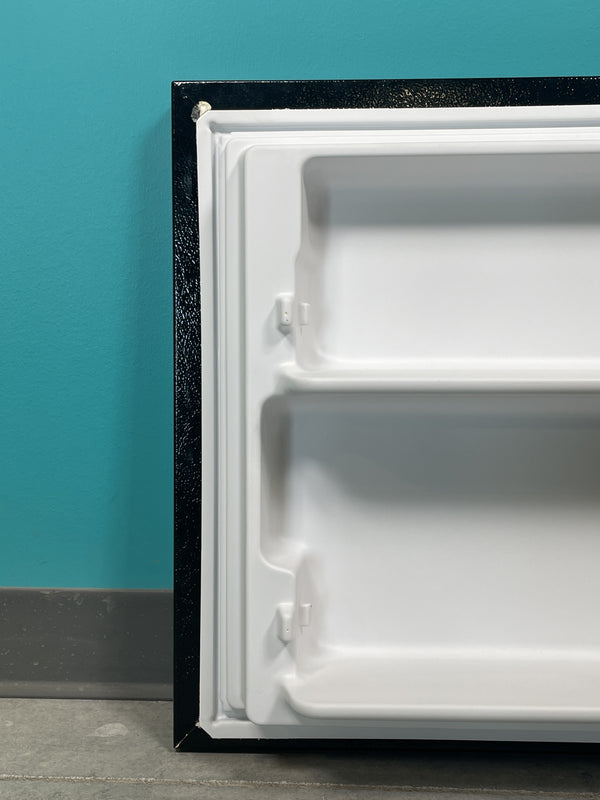 LW10668875 | Refrigerator door | Whirlpool | Refrigerator & Freezer | Doors Refrigerator & Freezer Whirlpool   